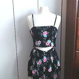 Madden NYC Tropical Flowers Bare Midriff Romper